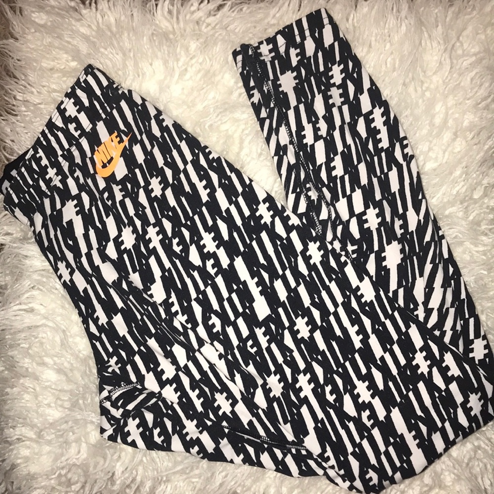 🍁Nike Leggings